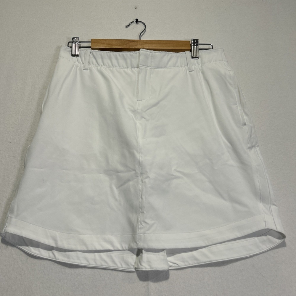 Under Armour Women’s Size 6 Links Woven Golf Skort White 1362111-100 MSRP $70